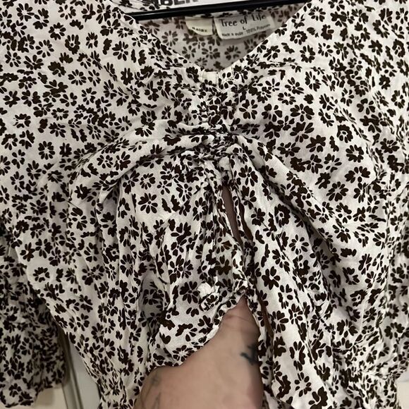 Tree of life tie front blouse - Picture 3 of 5